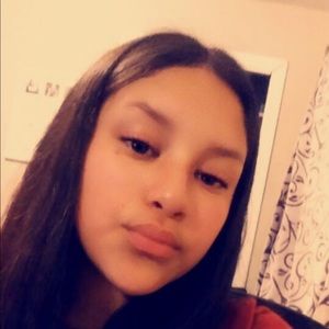 Meet your Posher, Karla